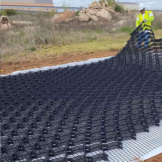 Geomax HDPE Geocell 土壌安定化 斜面保護 細胞閉じ込めを備えたアースグリッド